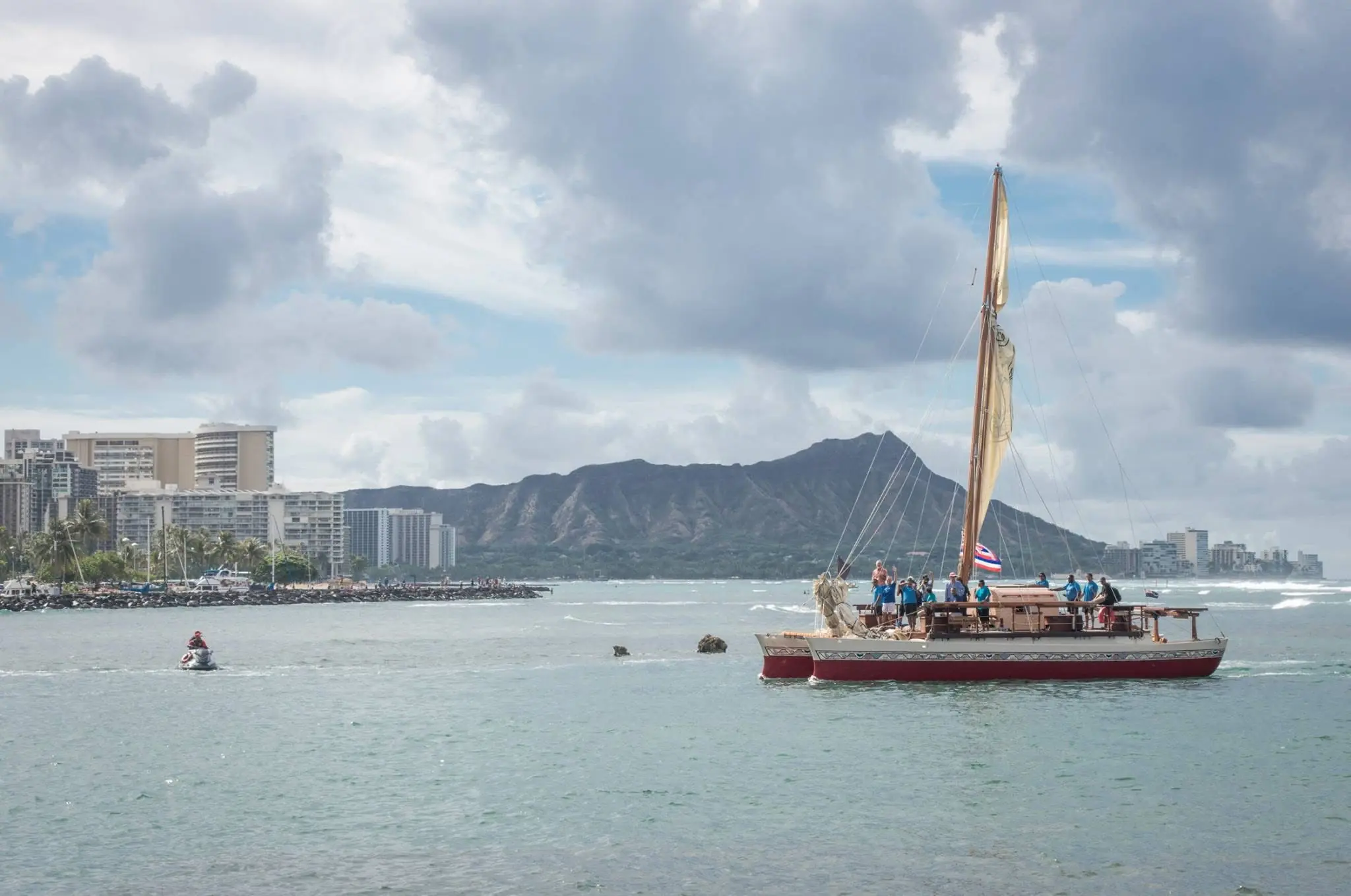Wildlife subject in motion with space granted in frame direction for natural composition